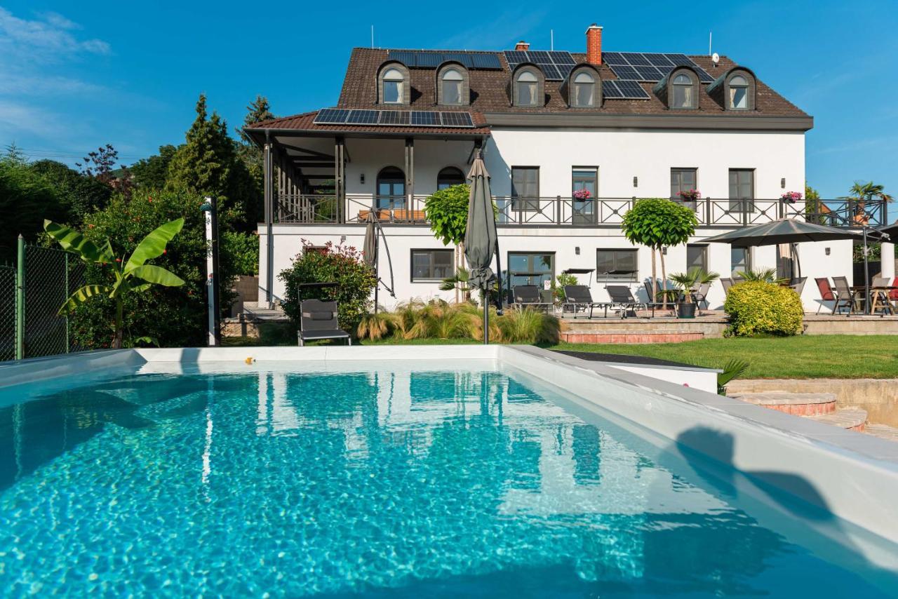 Katzer Villa Badacsonytordemic Exterior photo